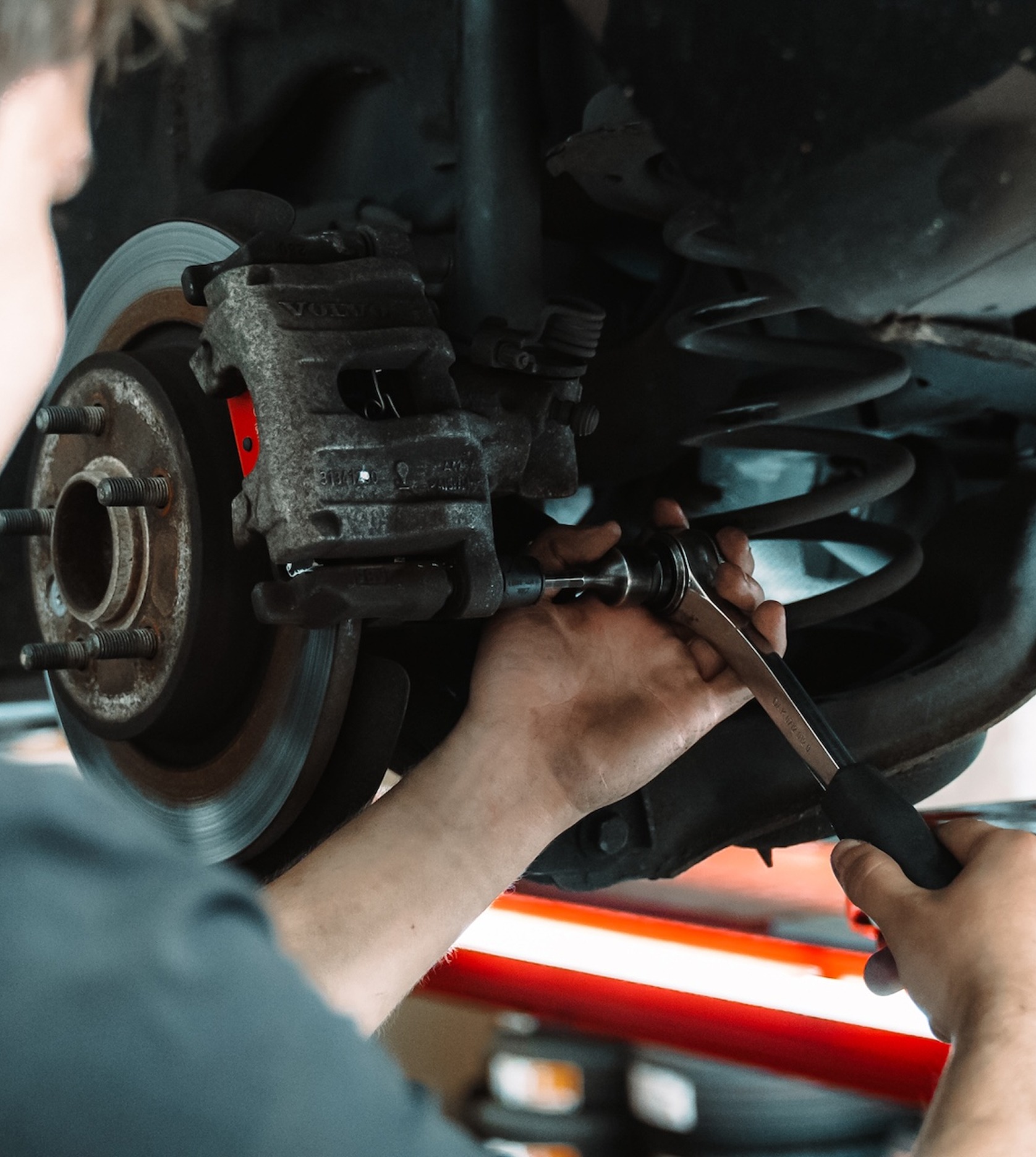 Content 14_content_image_1763040713107905850.jpg Remmenservice | Autobedrijf Hassing